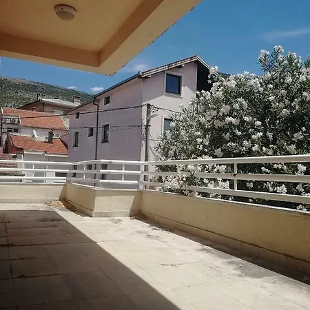 Luxury Tekija فيلة موستار